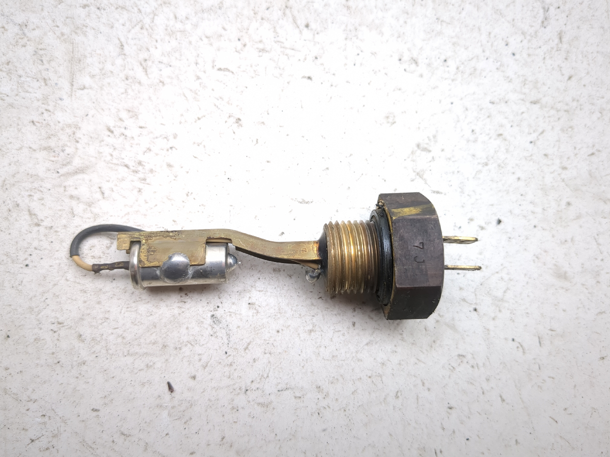 10-25 Honda VT750 Shadow Aero 750 Petrol Gas Fuel Level Sending Unit
