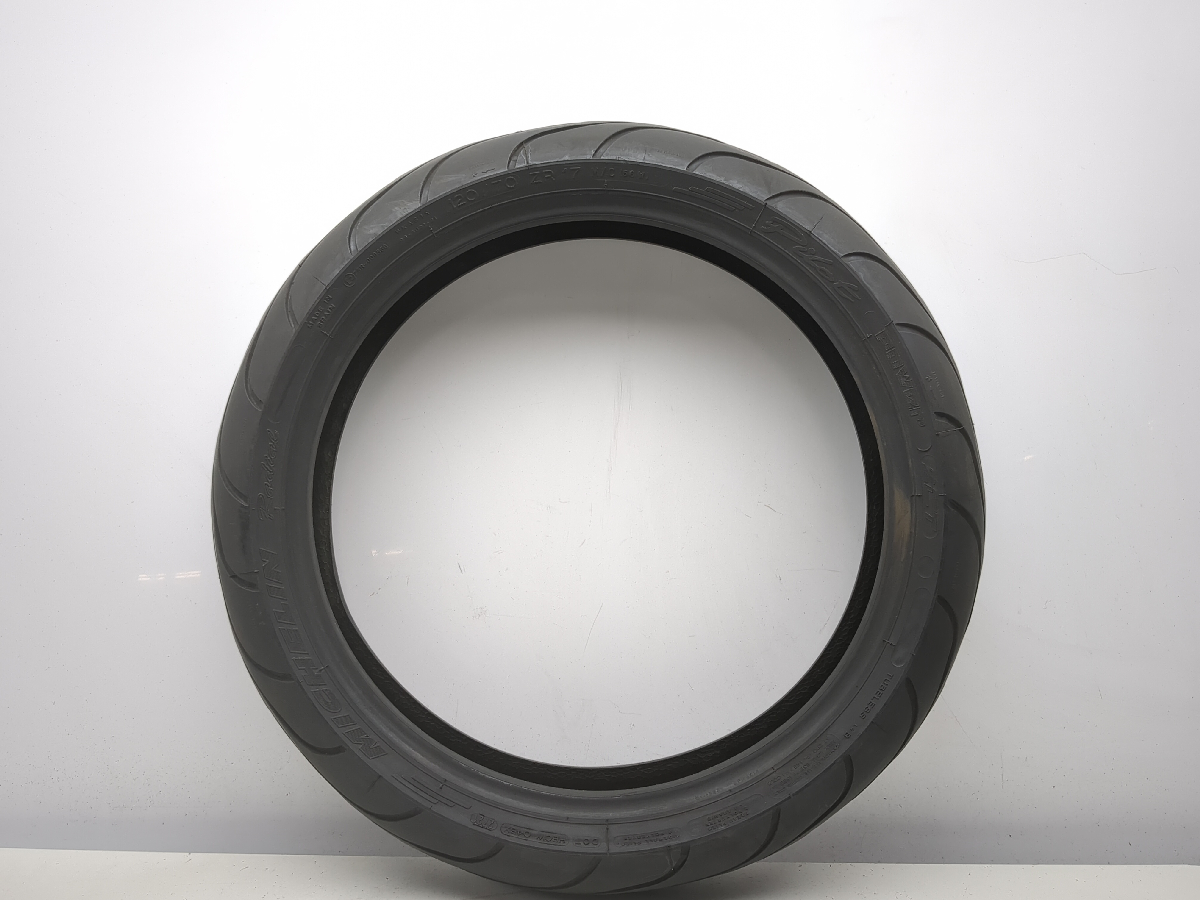 Front Tire Michelin Radial Pilot Power 2CT 120/70-17