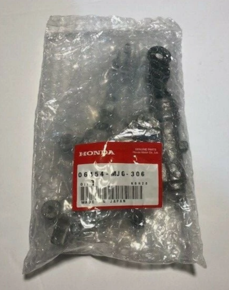 2010-2015 Honda Goldwing 1800 OEM Brake Master Cylinder 06454-MJG-306