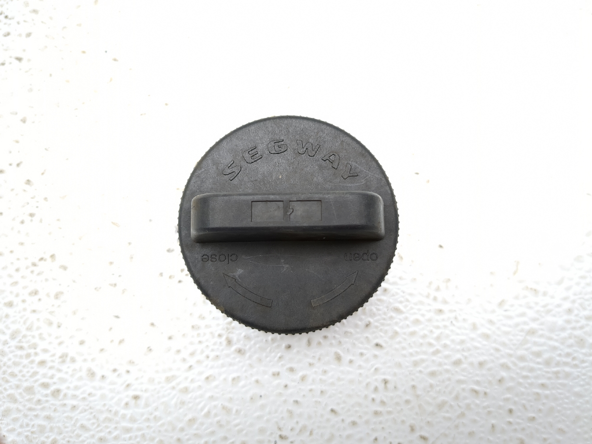 22 Segway Fugleman UT10 X Petrol Gas Fuel Tank Cap Lid U01A5