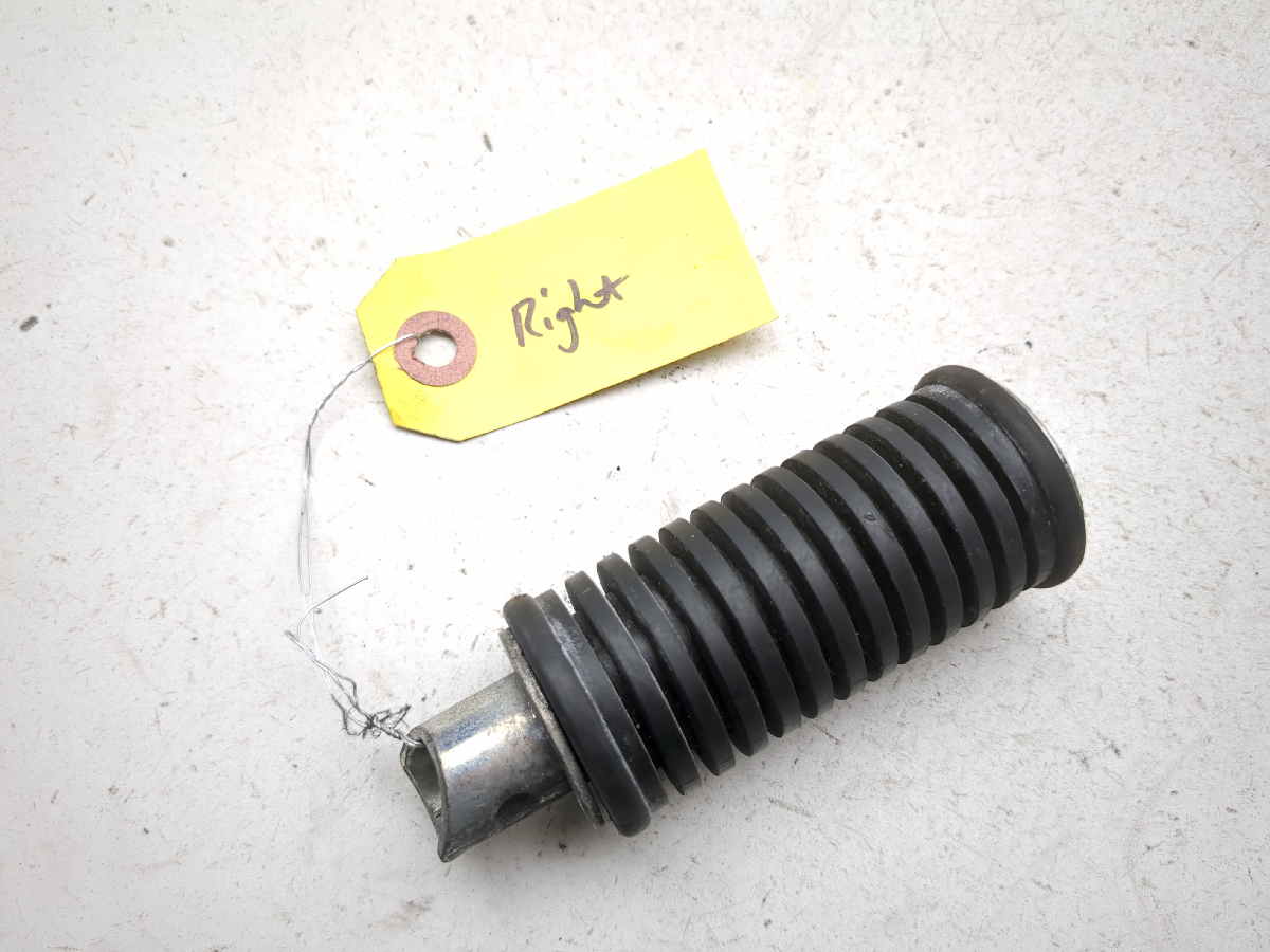 15-20 Suzuki DR200S DR 200 Rear Right Passenger Foot Peg TRSH PL