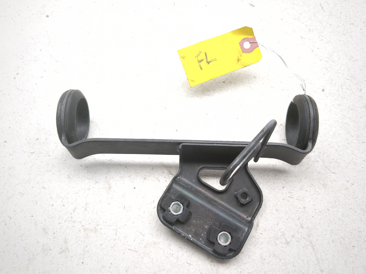 15-20 Suzuki DR200S DR 200 Front Left Fork Cover Guard Mount Bracket Holder TRSH PL