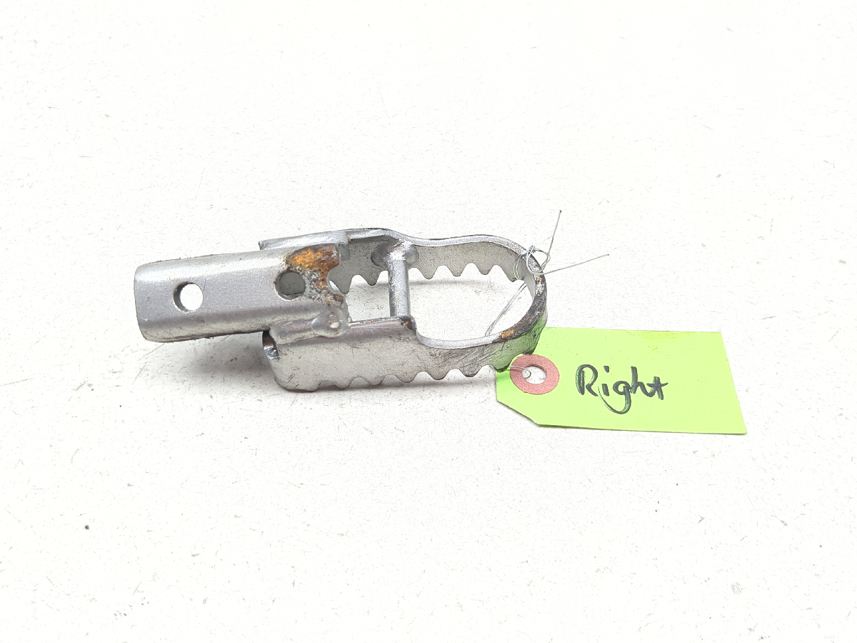 20-25 Kawasaki KLX 230 Front Right Front Driver Foot Peg