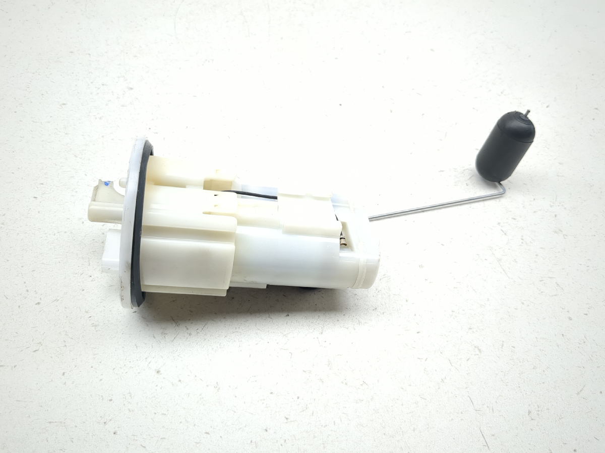 20-25 Kawasaki KLX 230 Petrol Gas Fuel Pump Assembly 49040-0783