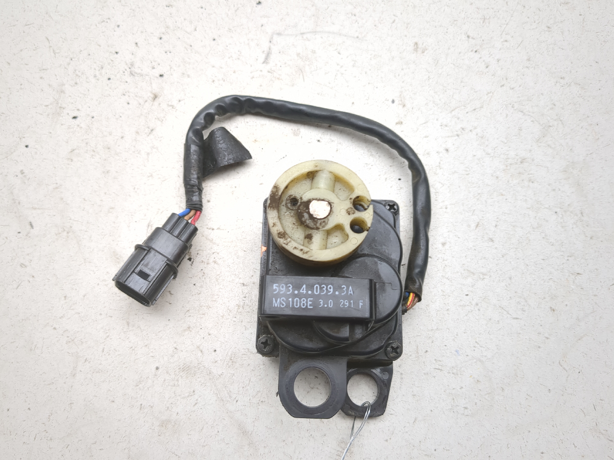 13-15 Ducati Hypermotard 821 Exhaust Valve Servo Motor 59340393A