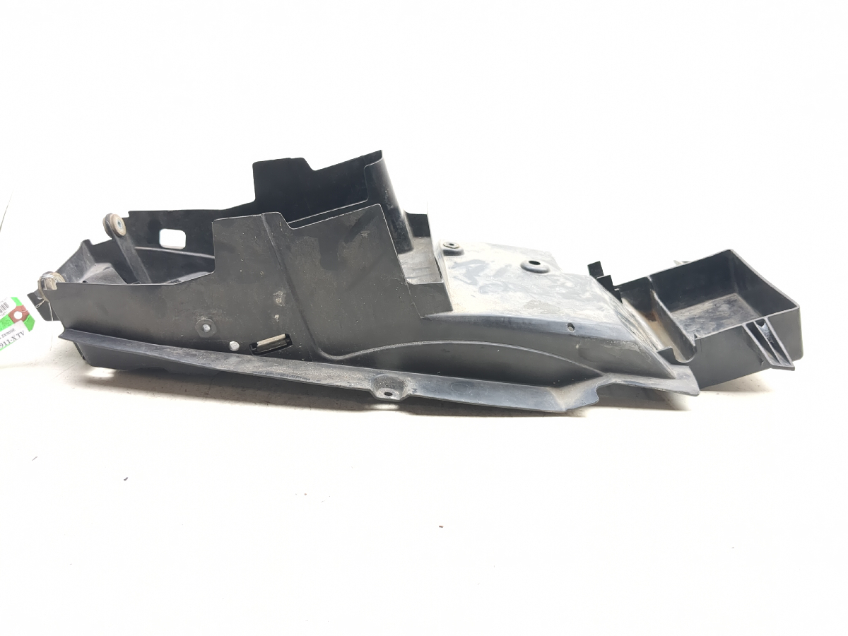 00 01 Kawasaki ZX900E ZX9R Rear Undertail Battery Tray Cover Panel 35023-1516