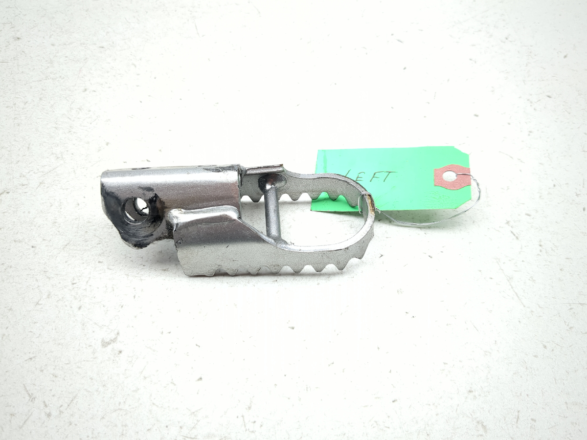 20-25 Kawasaki KLX 230 Front Left Driver Foot Peg