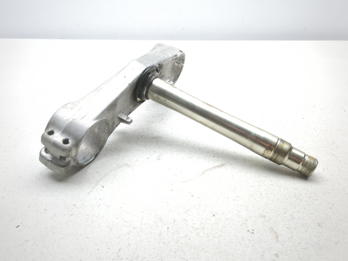 04 05 Suzuki GSXR 600 750 Bottom Lower Triple Tree Steering Clamp S3650