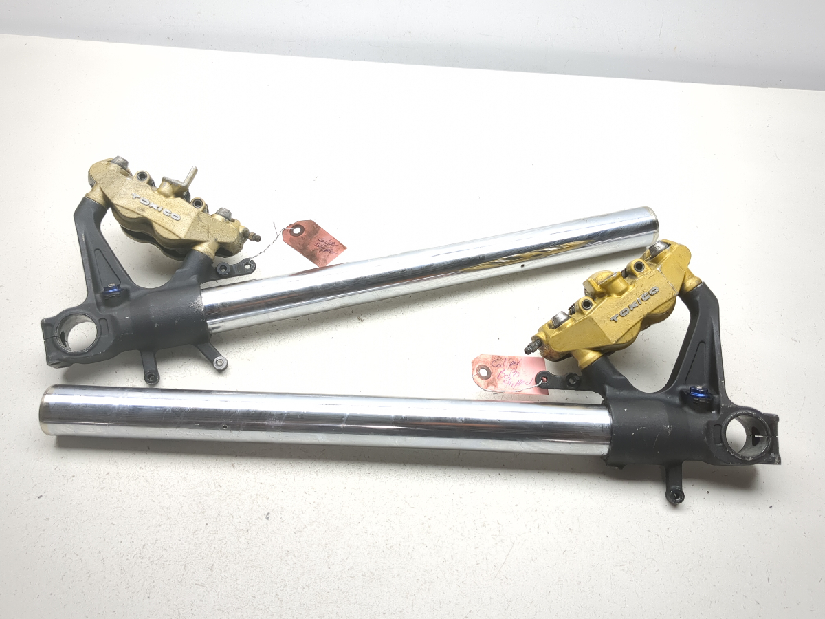 04 05 Suzuki GSXR 600 750 Front Lower Fork Suspension Tubes W/ Front Calipers