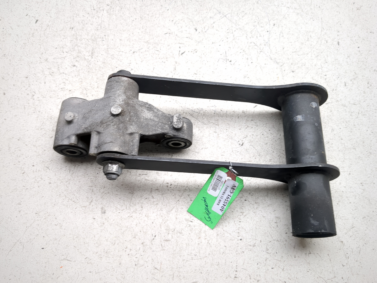 06-16 Kawasaki Vulcan 900 VN900C Rear Shock Link Linkage TRSH PL