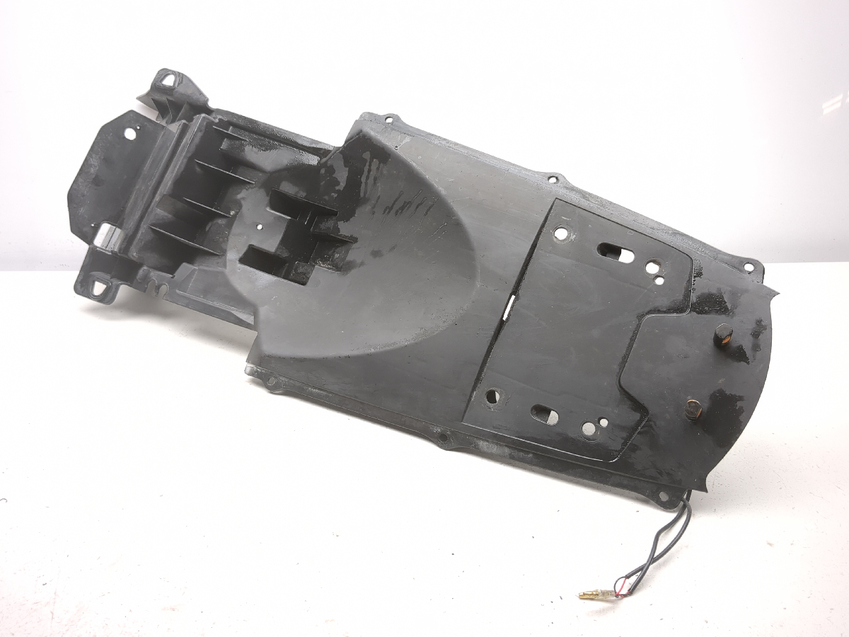 04 05 Suzuki GSXR 600 750 Rear Undertail Battery Tray Cover Panel 63111-29G