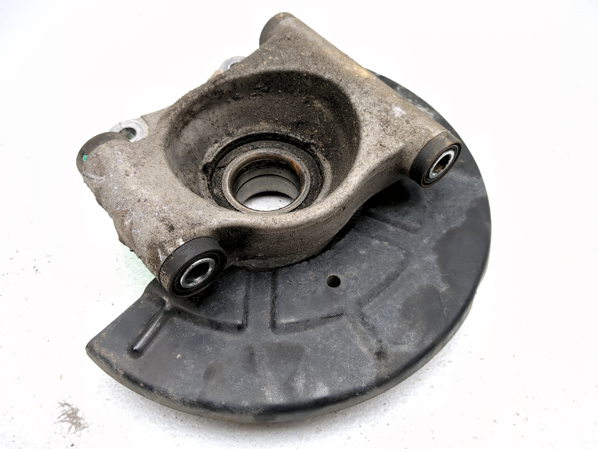 22 Segway Fugleman UT10 X Rear Left Wheel Spindle Knuckle Carrier U09D20011001