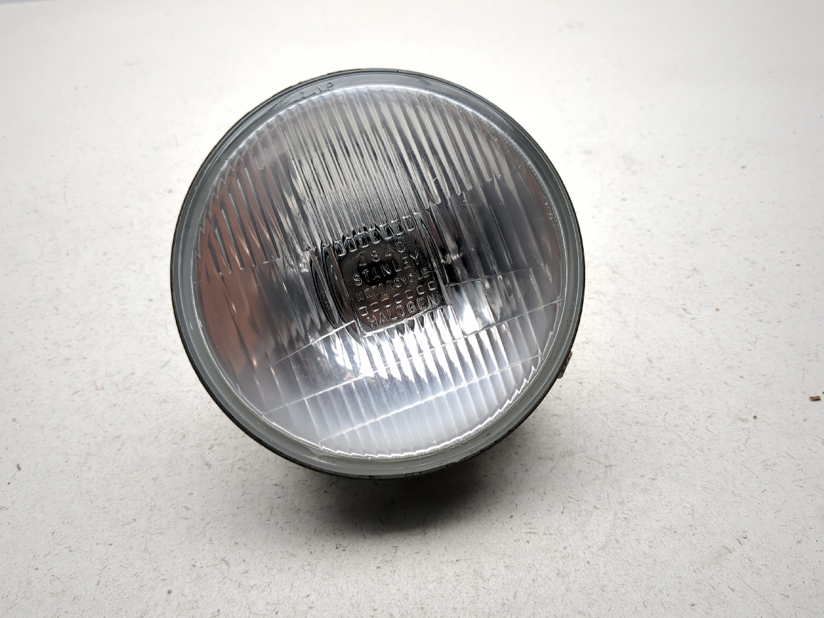 92-04 Suzuki VS800 Intruder Front Headlight Head Light Lamp