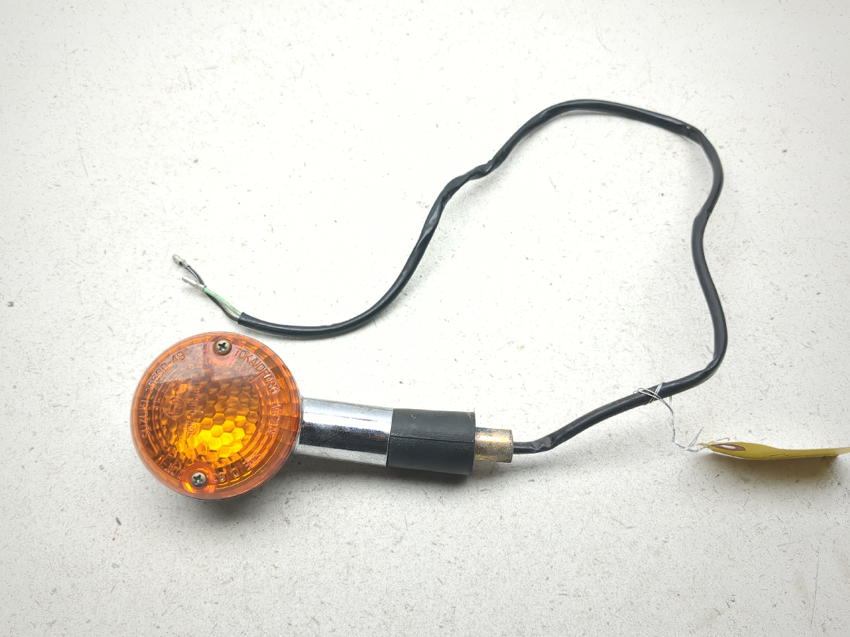 92-04 Suzuki VS800 Intruder Rear Right Turn Signal Flasher Indicator Light