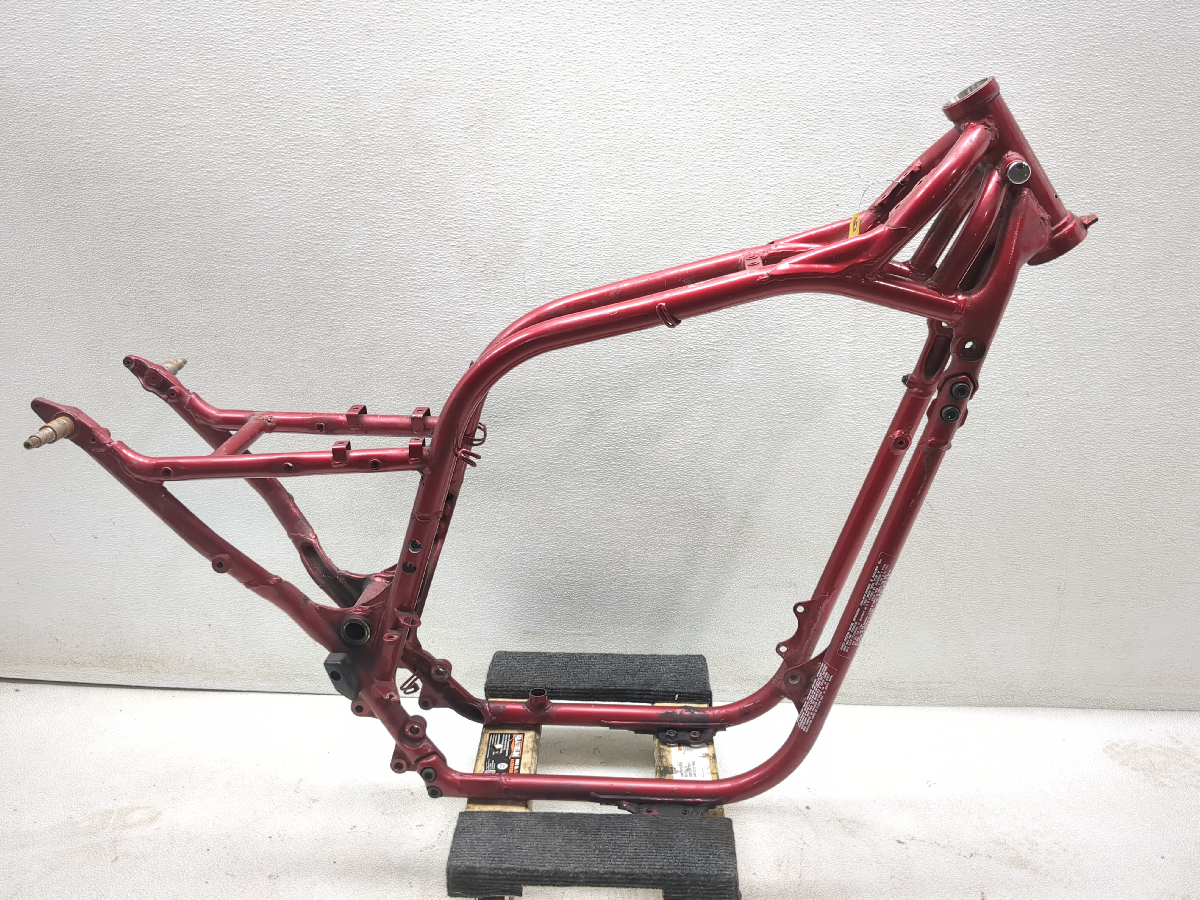 92-04 Suzuki VS800 Intruder Main Frame Chassis STRAIGHT CLN