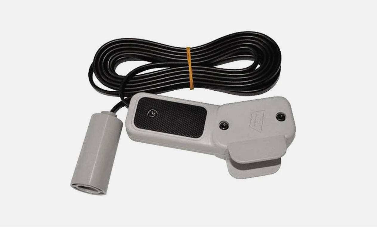 Warn Winch Replacement Remote Control w/ Mini Rocker Integrated Socket 80958
