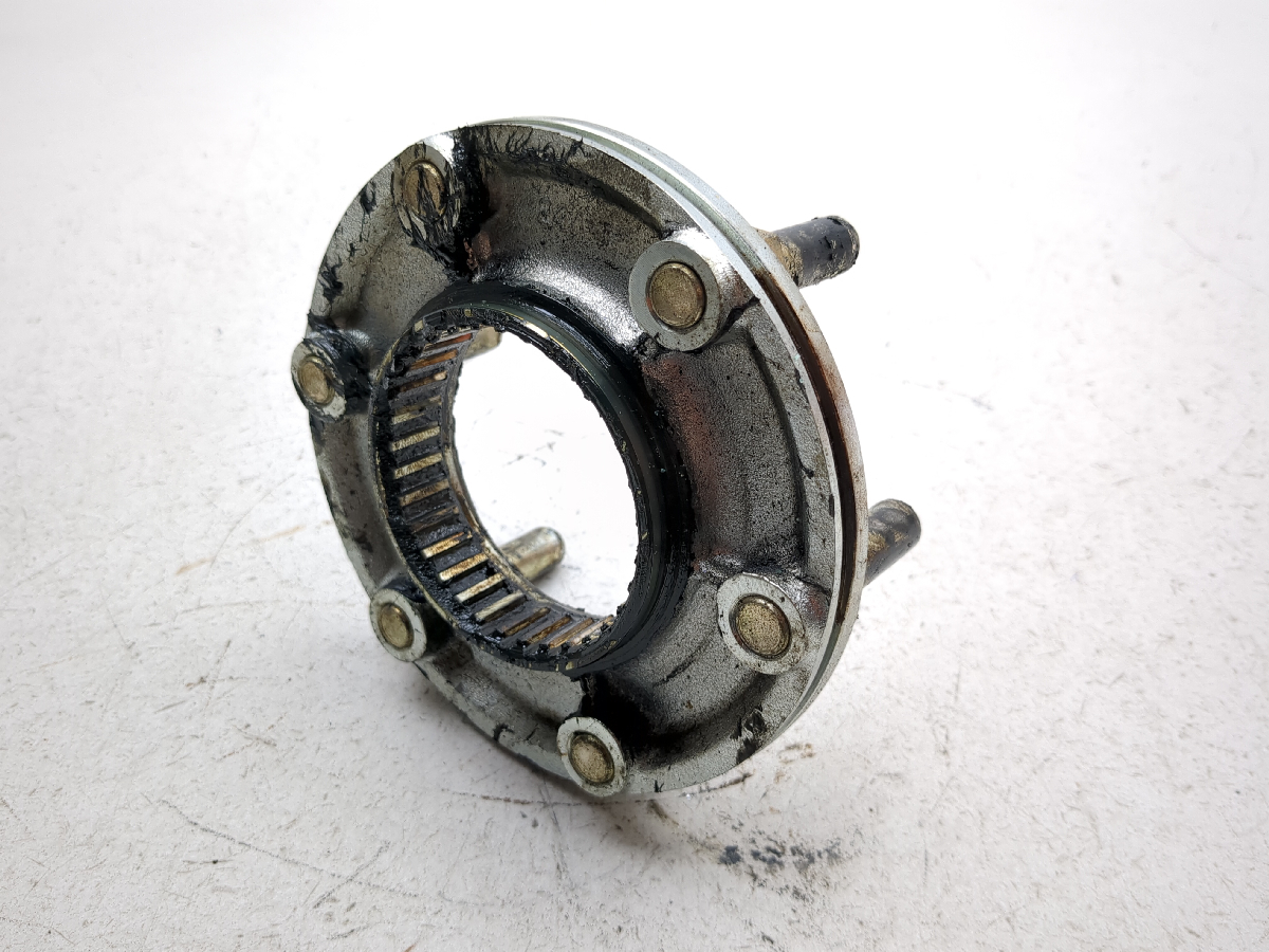 91-93 Suzuki GSX1100 G GSX 1100 Rear Wheel Drive Flange Hub