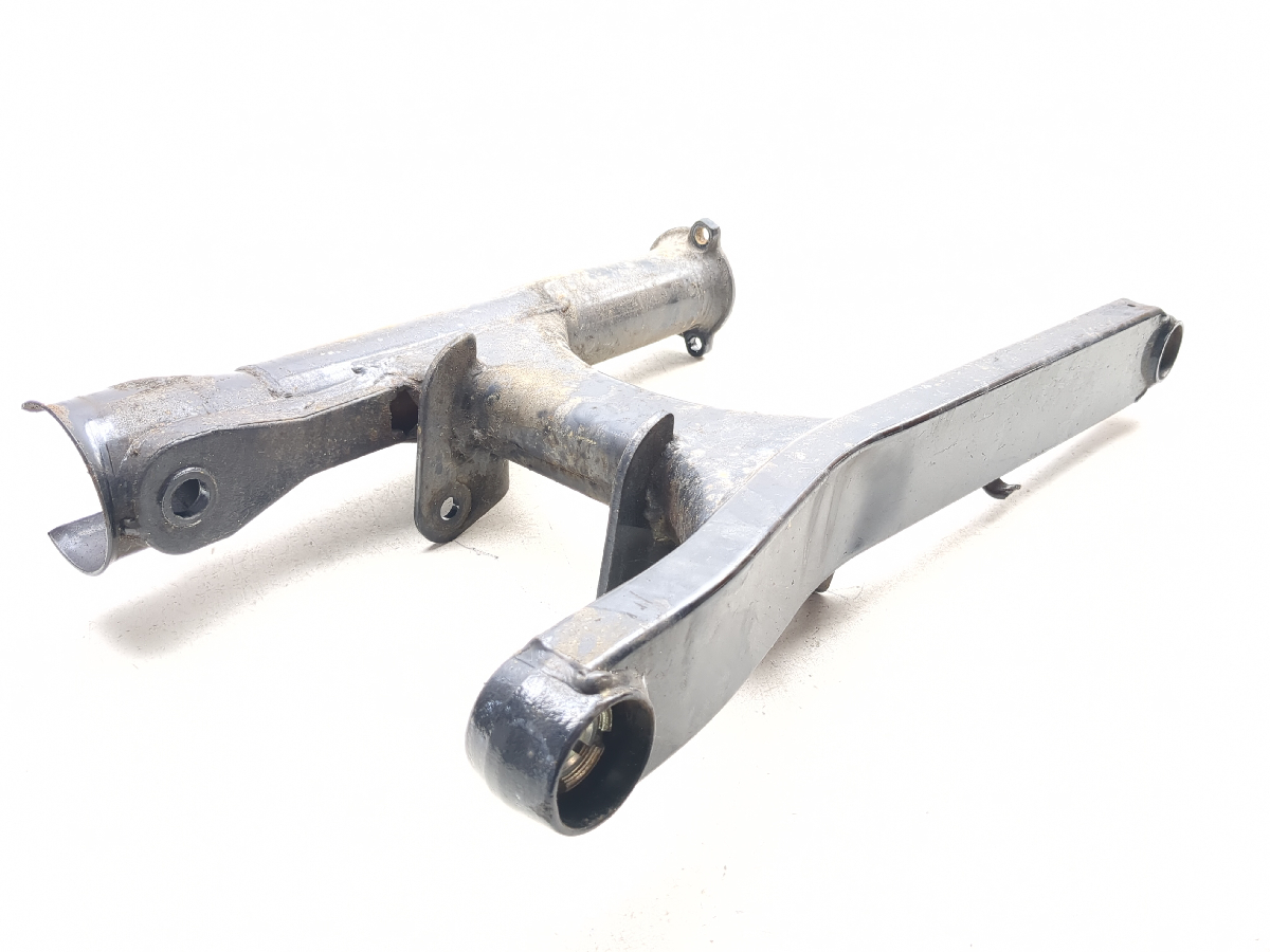 91-93 Suzuki GSX1100 G GSX 1100 Rear Wheel Swing Arm Frame