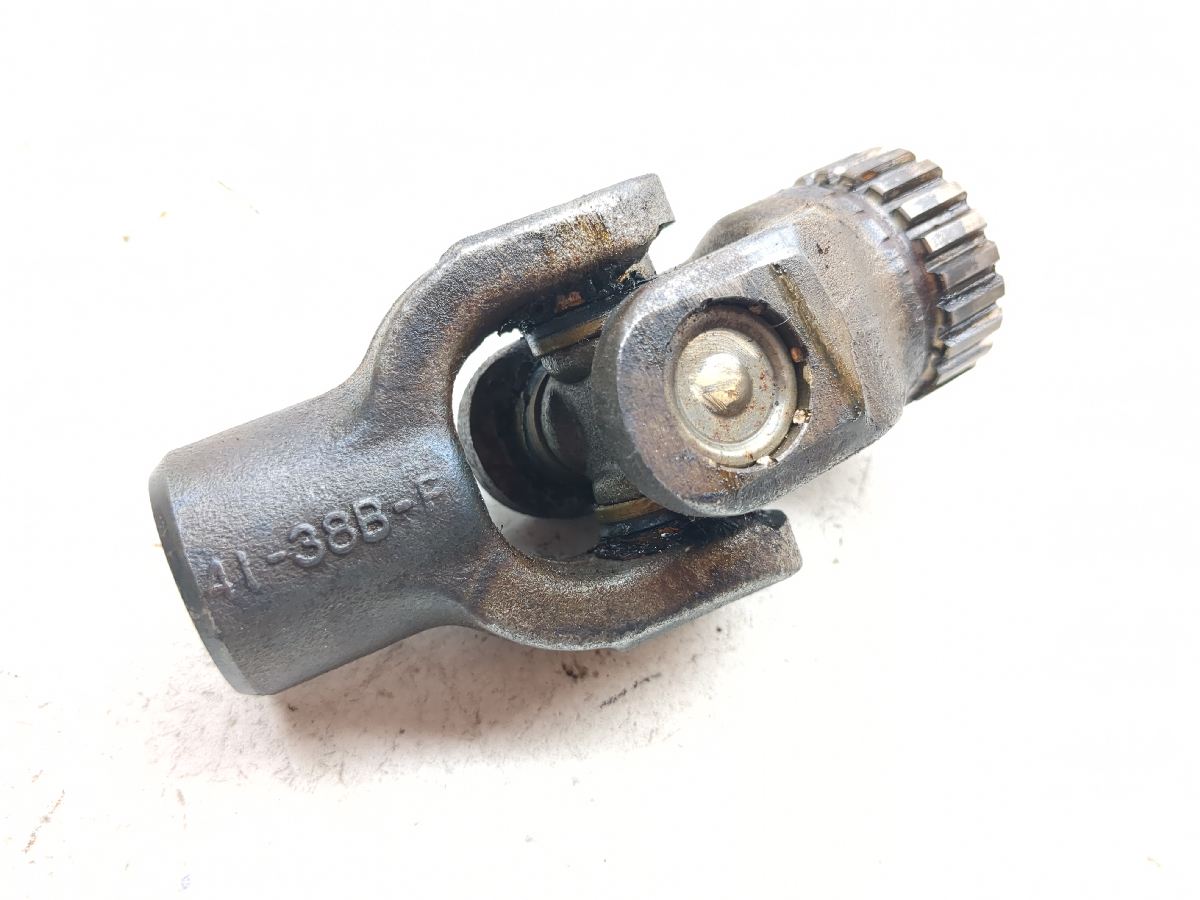 91-93 Suzuki GSX1100 G GSX 1100 U Joint Yoke 41-38B-F TRSH PL