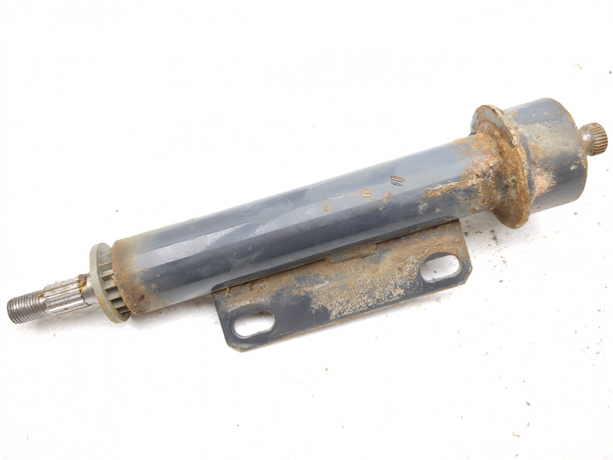 08-21 Kubota RTV 500 RTV500 Steering Column Shaft