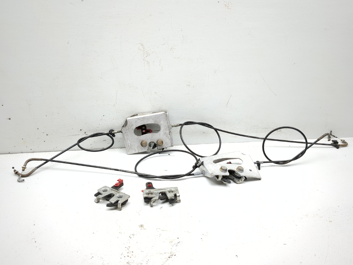 21-24 Polaris Slingshot SL Door & Hood Latch Kit OEM Kit Set