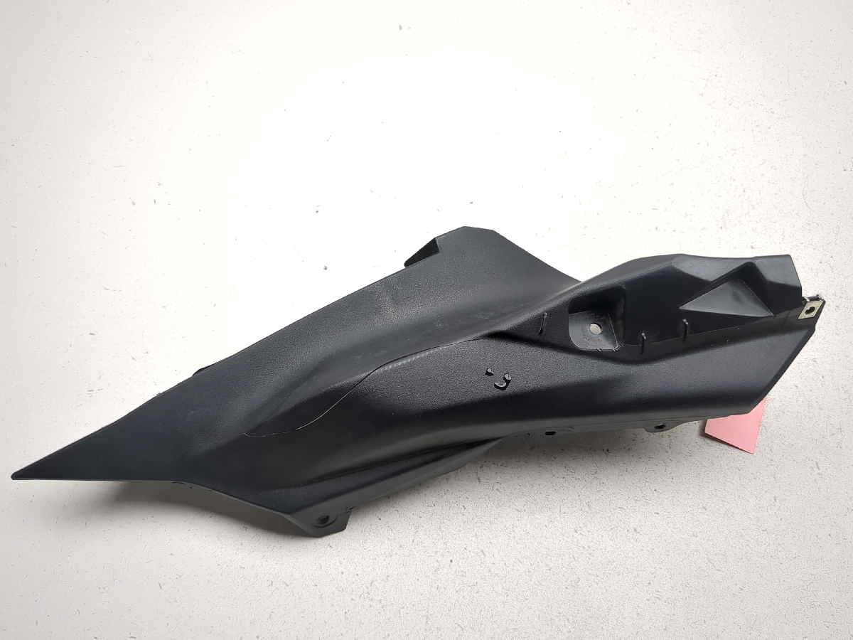22-25 Yamaha YZF-R7 YZF R7 Rear Right Tail Fairing Cover Panel BEB-21741-00 TRSH PL