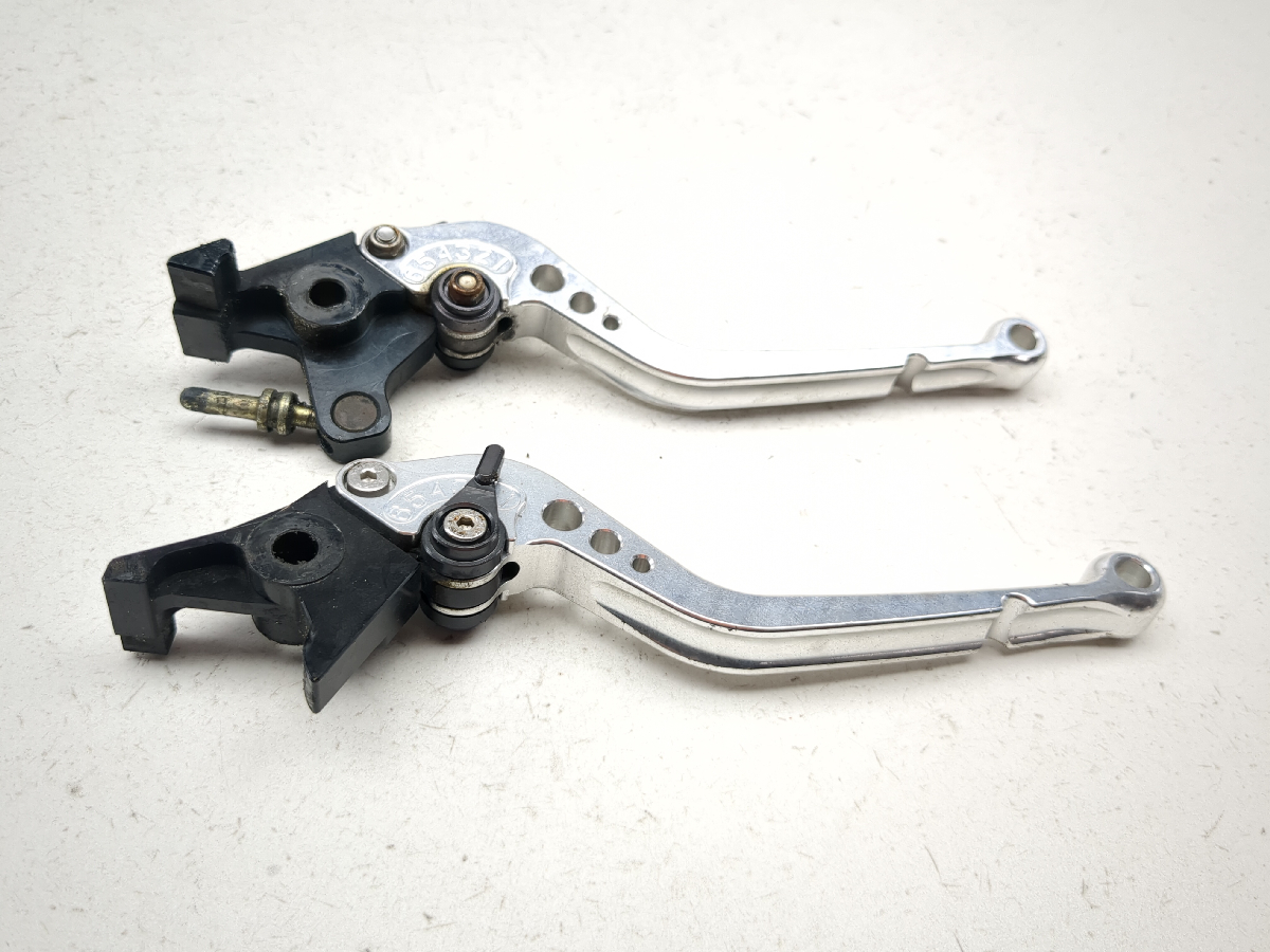 03-05 Yamaha FJR 1300 Aftermarket Levers Clutch and Front Brake