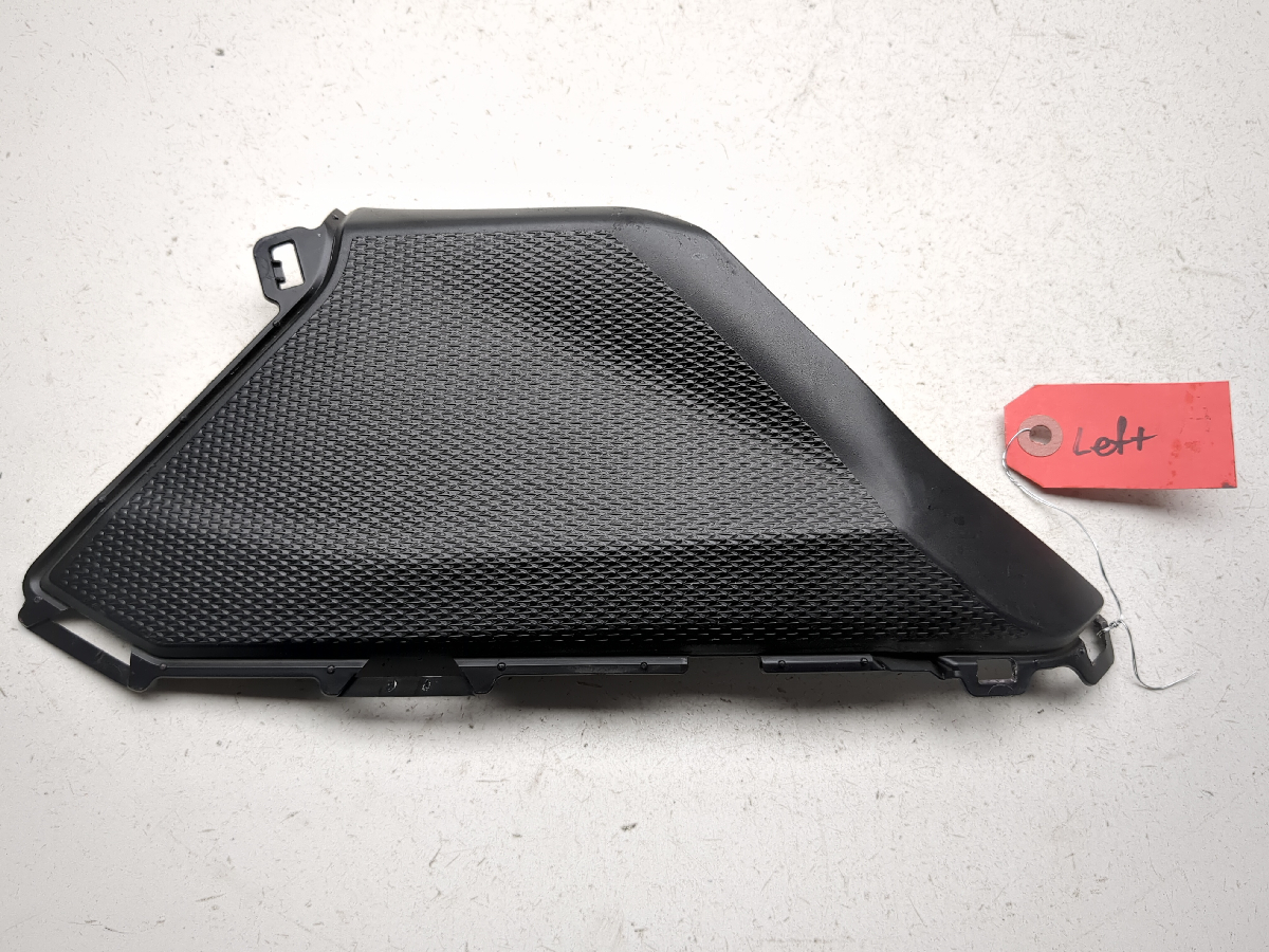 17-23 Honda CBR1000RR Left Tank Trim Fairing Cover Panel 83166-MKF-D4