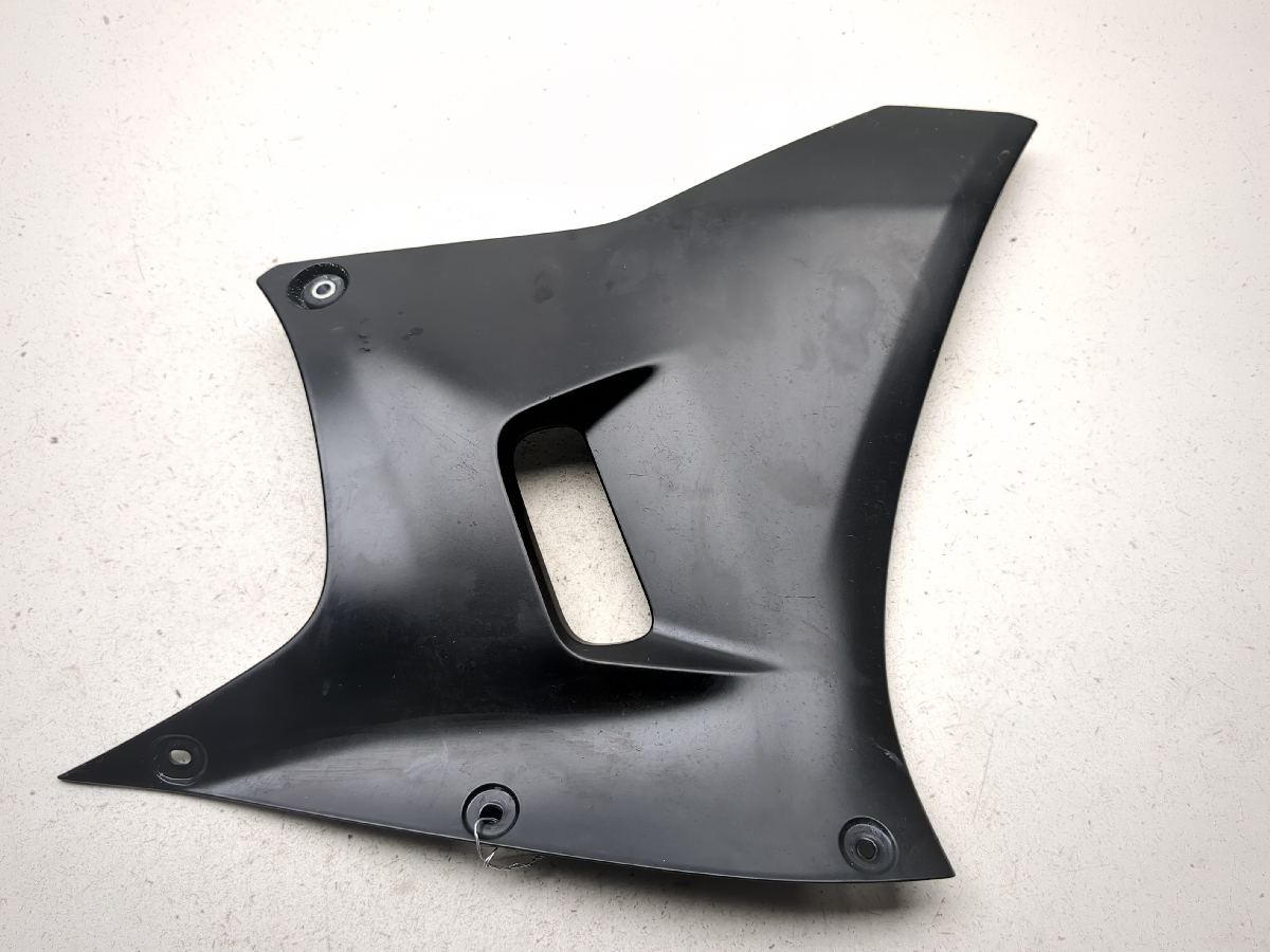 22-25 Yamaha YZF-R7 YZF R7 Left Lower Belly Fairing Cover Panel BEB-2172G-00