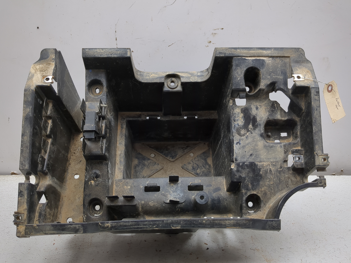 16-18 Yamaha Wolverine YXE700 Battery Box