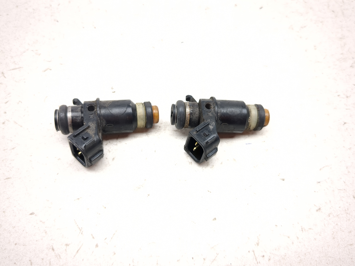 05-09 Suzuki Boulevard C50 VL800 Gas Fuel Injectors