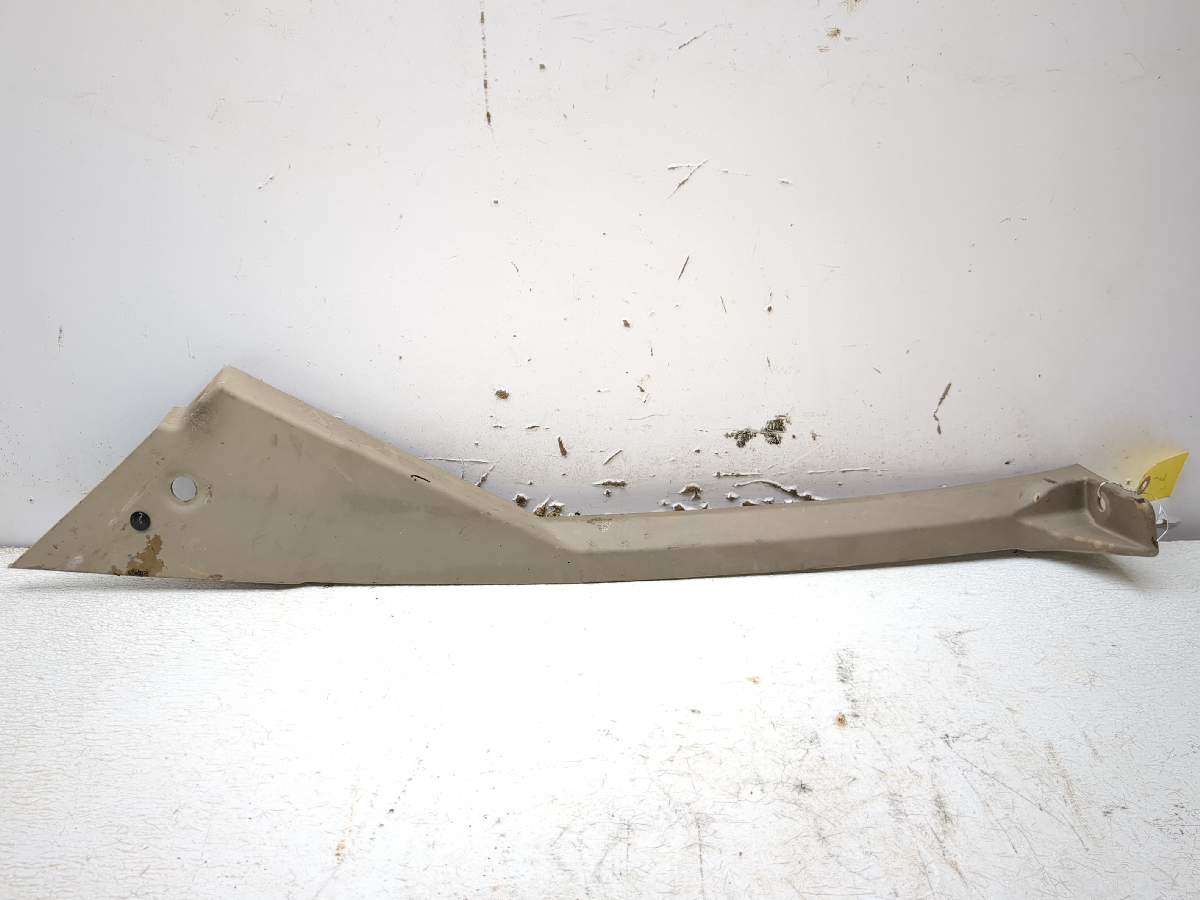 20 John Deere Gator XUV835 R Front Left A Pillar Fender Cover Panel Plastic