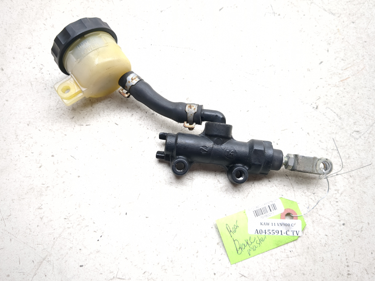 06-16 Kawasaki Vulcan 900 VN900C Rear Brake Master Cylinder