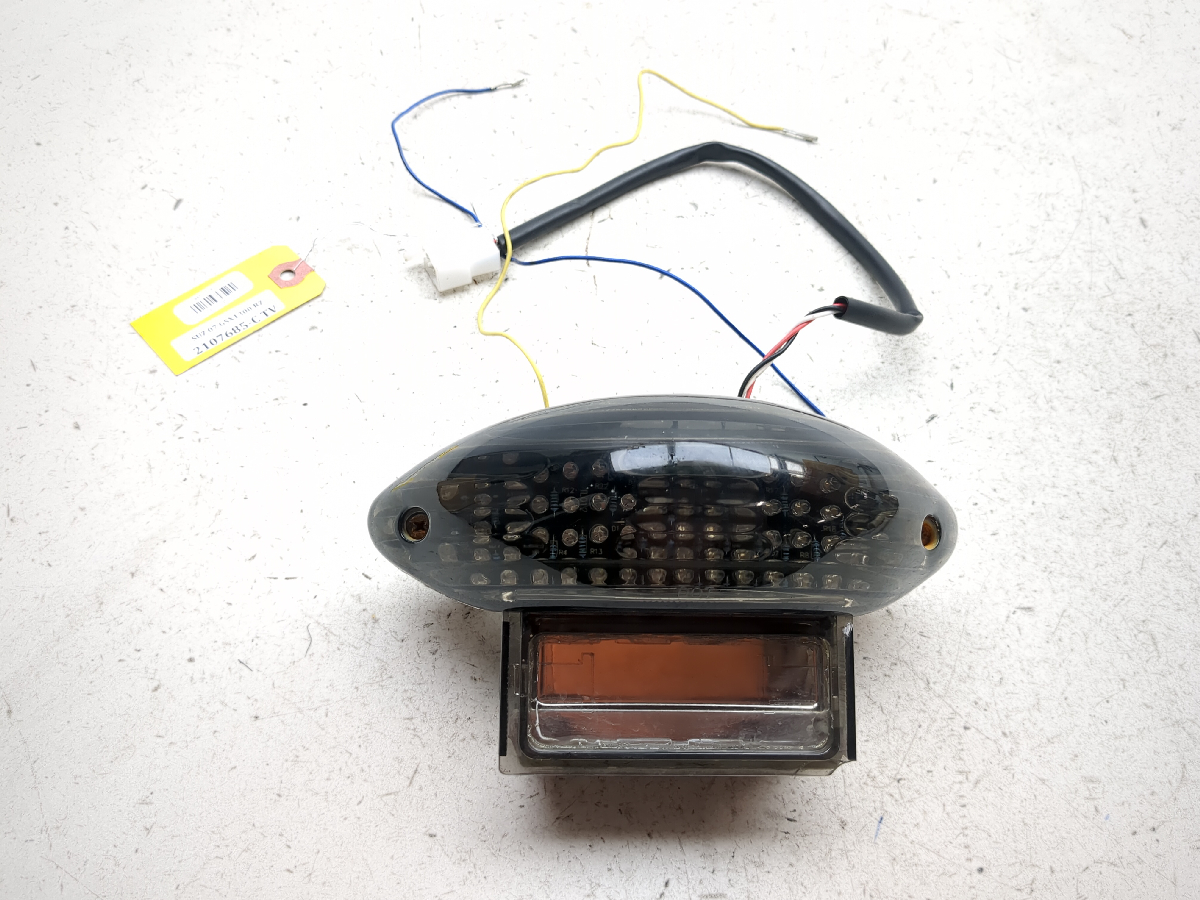 99-07 Suzuki Hayabusa GSX1300R Taillight Tail Brake Light Lamp Lens