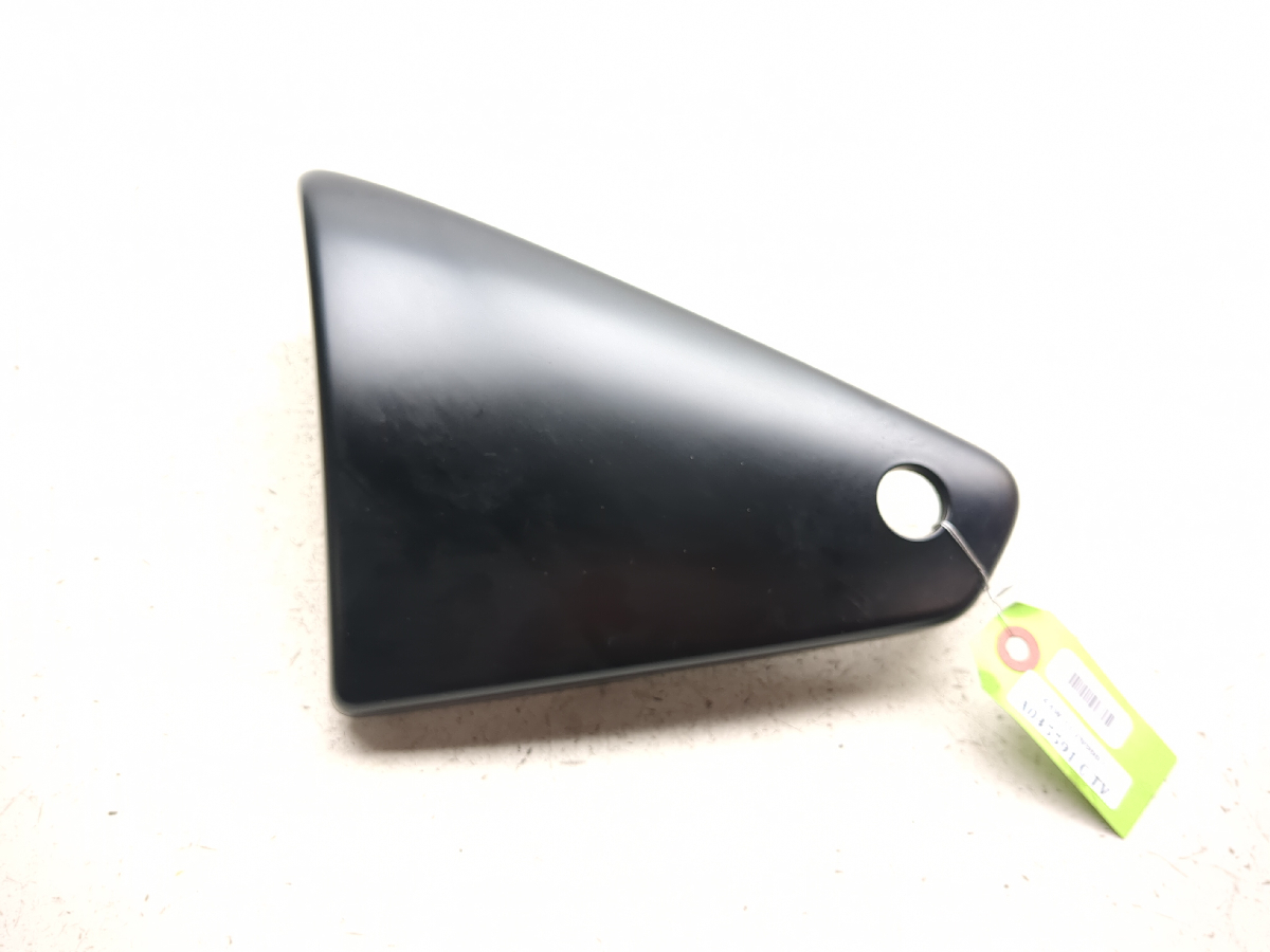 06-16 Kawasaki Vulcan 900 VN900C Left Side Lower Seat Cover Panel 36001-0081