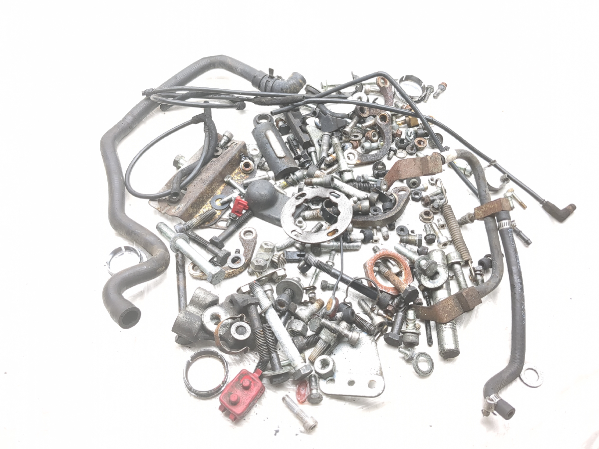 03-17 Victory Vegas Miscellaneous Parts Master Hardware Bolt Kit