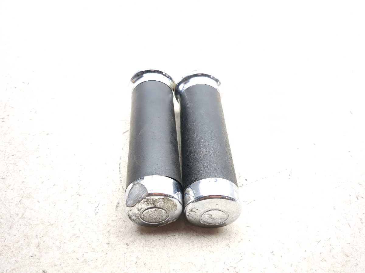 98-03 Honda VT750 Shadow ACE Throttle Tube And Grips
