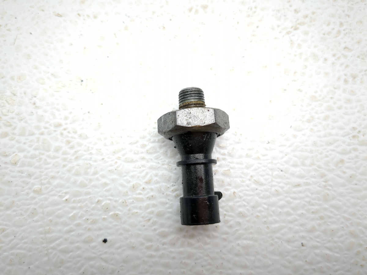 23-25 Can Am Outlander 500 Oil Pressure Switch