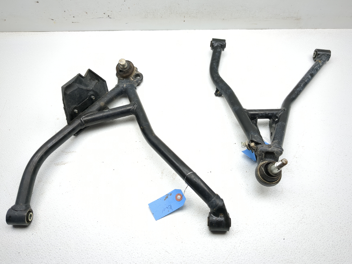 23-25 Can Am Outlander 500 Front Right Upper/Lower Control A Arms Set