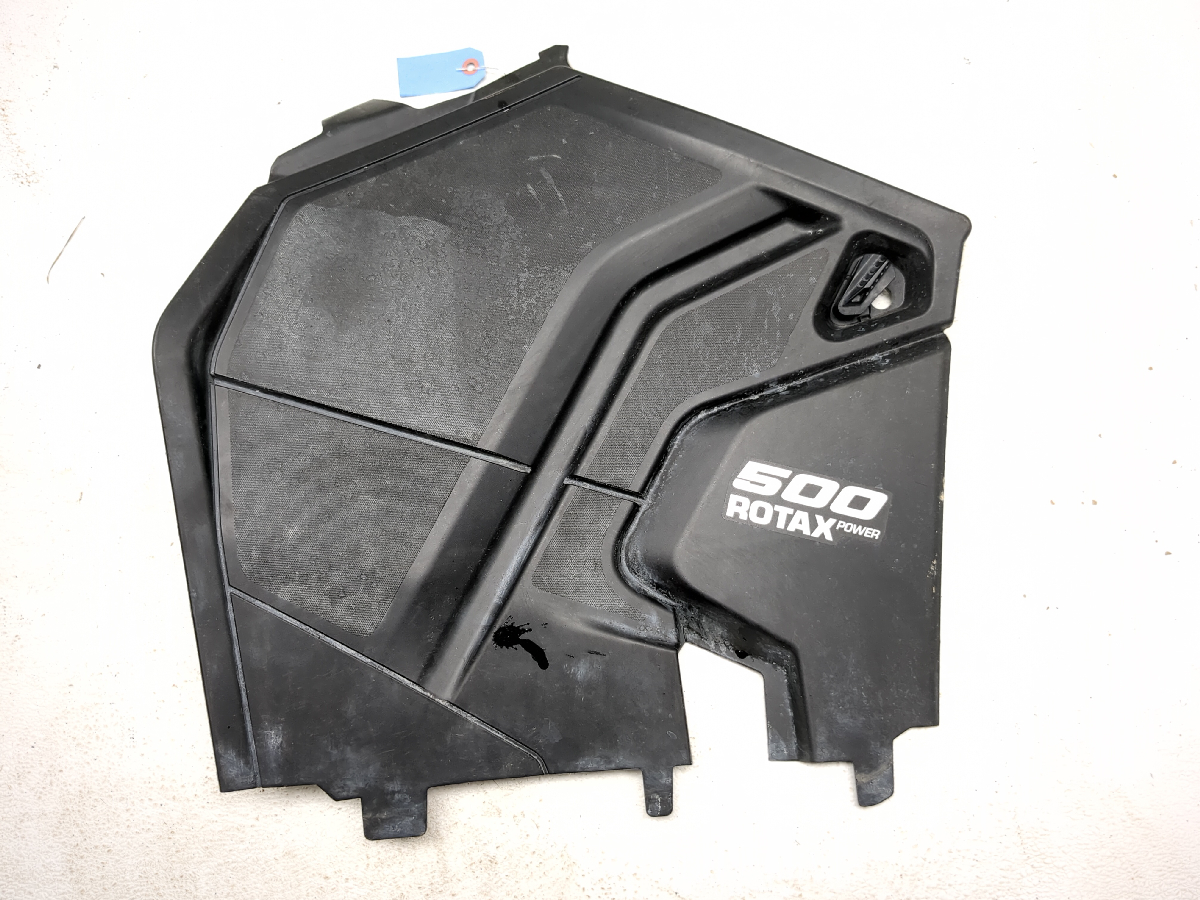 23-25 Can Am Outlander 500 Front Right Engine Clutch Cover Panel 705012913