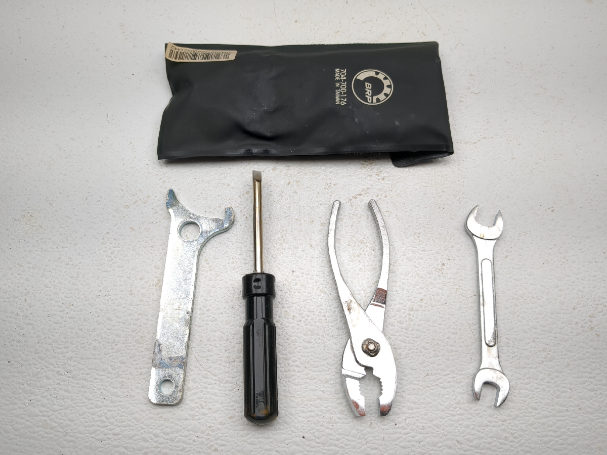 23-25 Can Am Outlander 500 Tool Kit 704-700-176