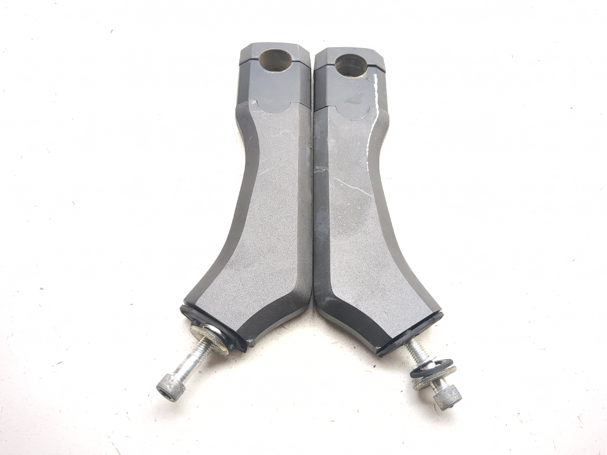 06-24 Suzuki VZR1800 M109R Boulevard BOSS Handlebar Risers 13923