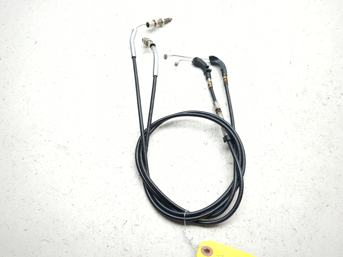 06-24 Suzuki VZR1800 M109R Boulevard BOSS Throttle Cable Lines