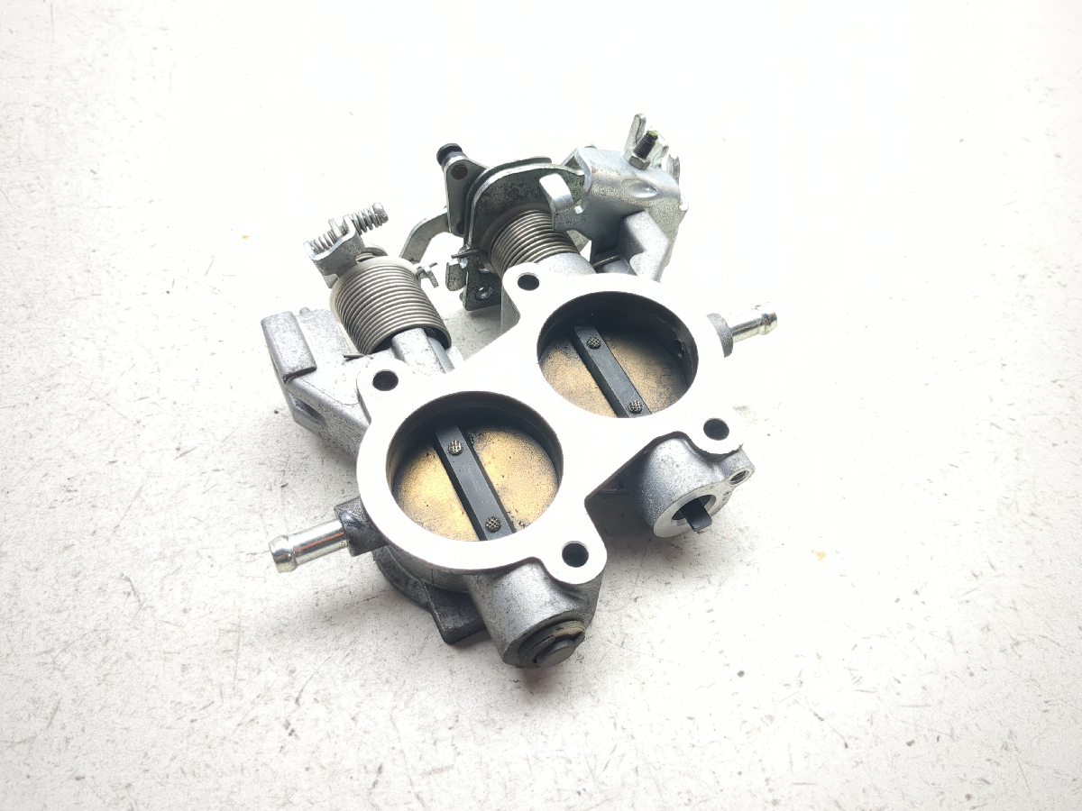 10-14 Victory Cross Roads Throttle Body Bodies