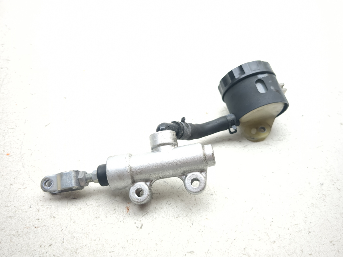 10-14 Victory Cross Roads Rear Brake Master Cylinder