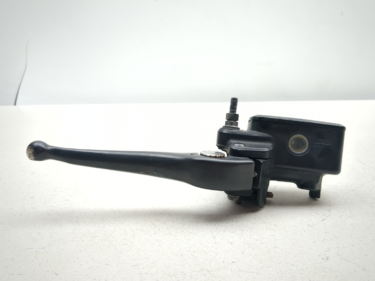 06-24 Suzuki VZR1800 M109R Boulevard BOSS Right Front Brake Master Cylinder