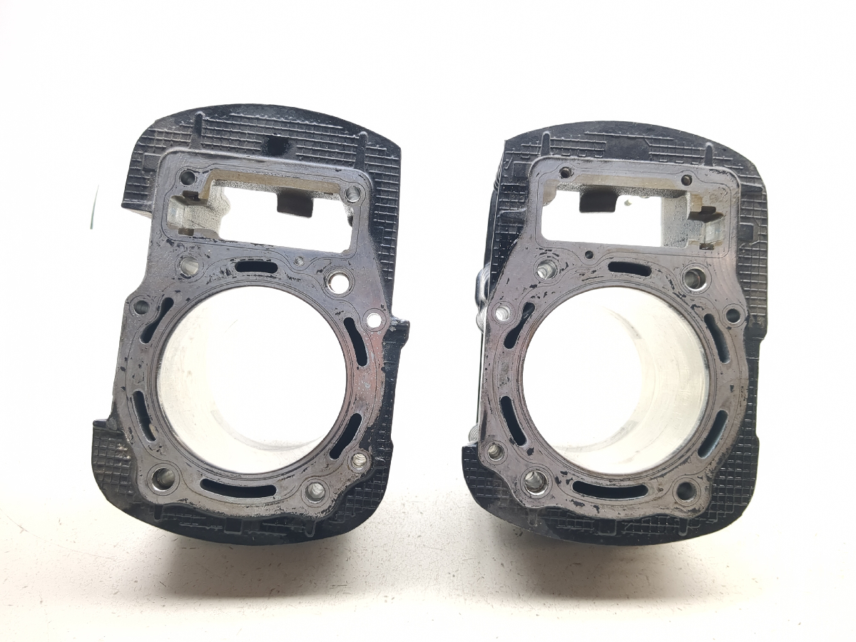 06-24 Suzuki VZR1800 M109R Boulevard BOSS Engine Motor Cylinder Head Jugs Set