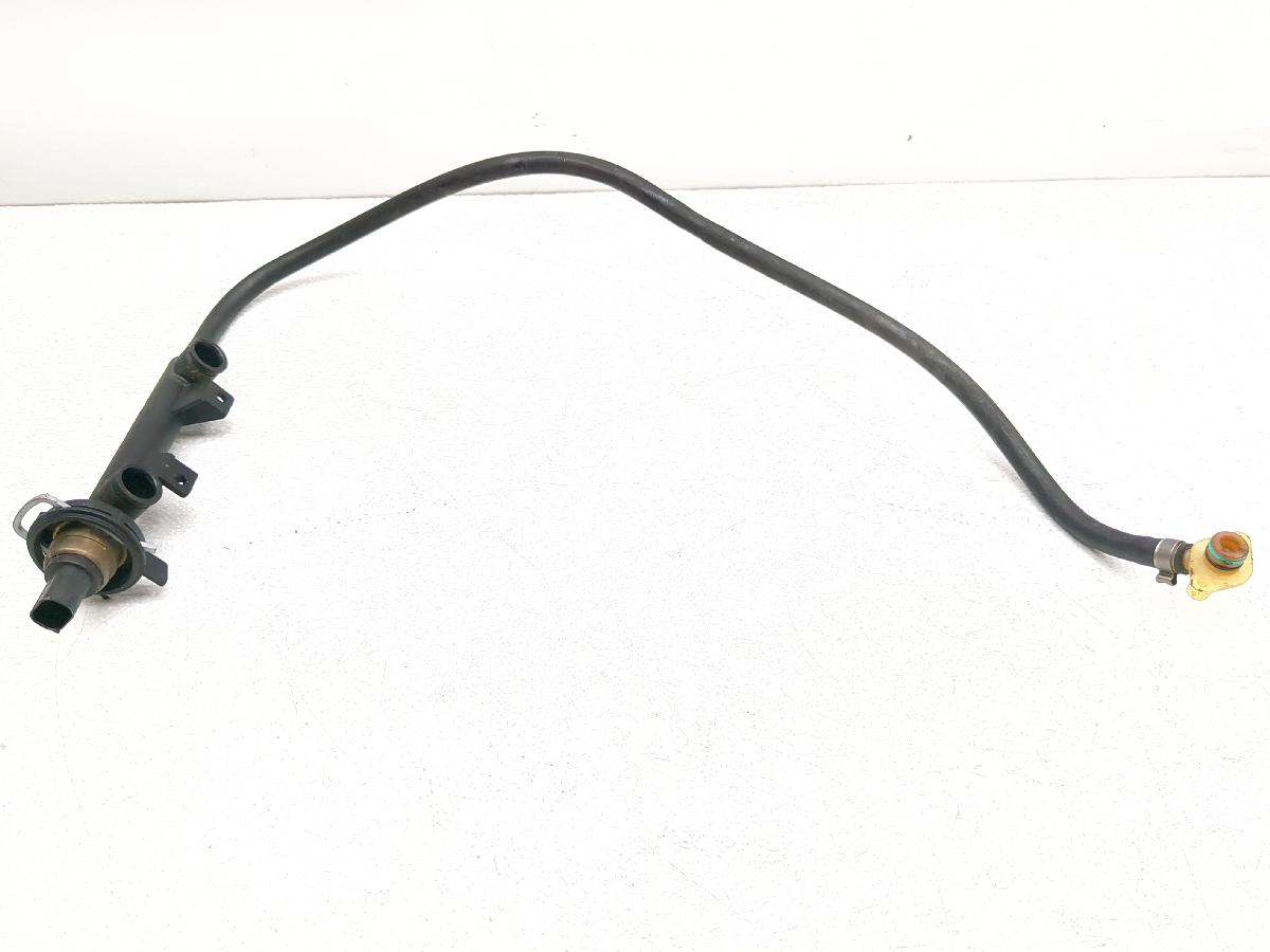 06-13 BMW F800ST Gas Fuel Petrol Injector Rail