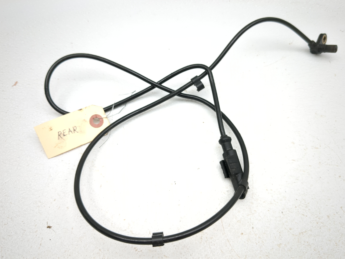 06-13 BMW F800ST Rear ABS Wheel Speed Sensor 0265007684
