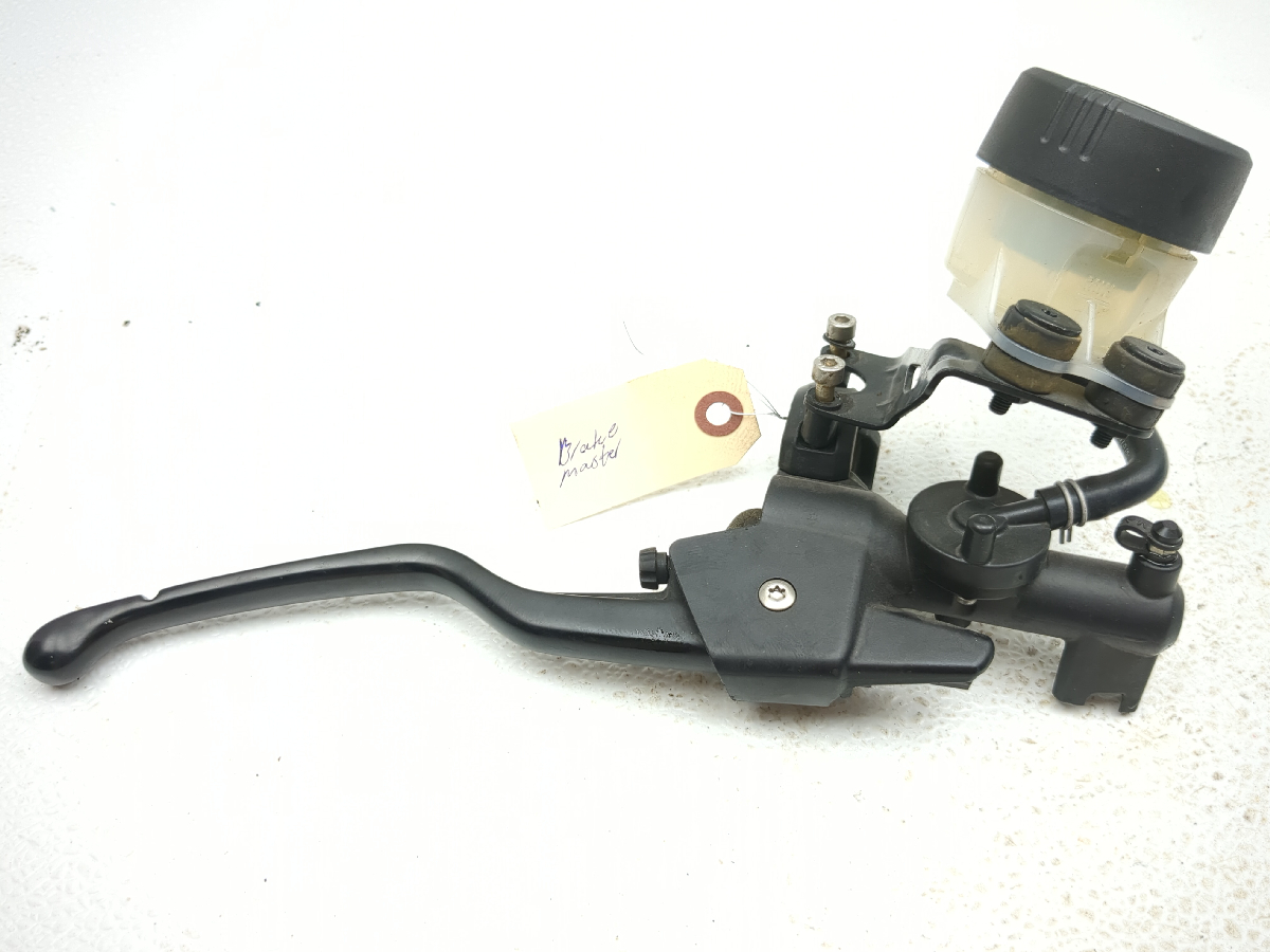 06-13 BMW F800ST Right Front Brake Master Cylinder